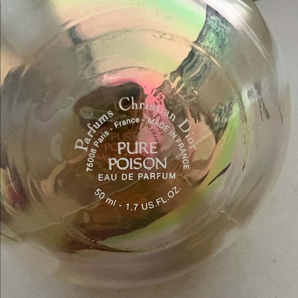 Dior Pure Poison Iridescent | 50 Ml bottle |Eau de Perfume | Pre-loved | No box - Picture 3 of 3